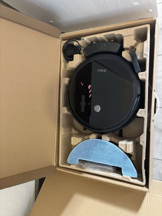 Робот-пылесос 360 С50