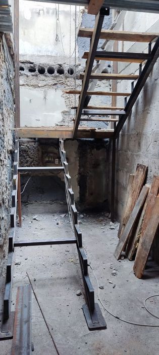 Изготовление Лестниц, антресольные этажи