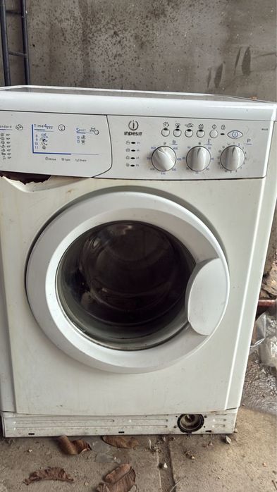 Стиральная машинка indesit