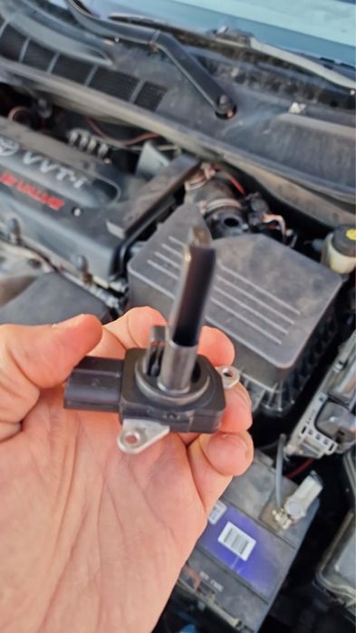 Продам датчик массового расхода воздуха