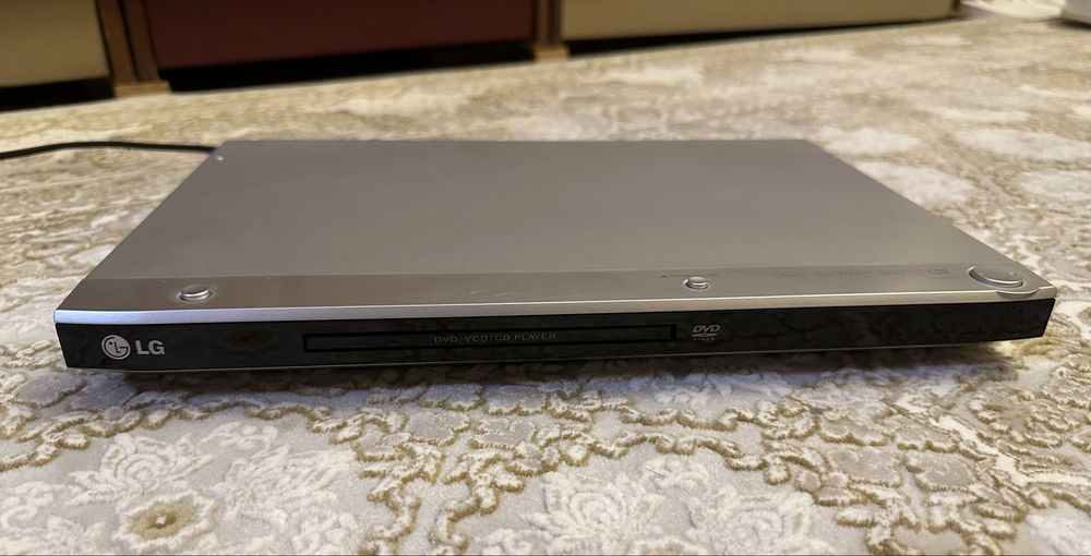 DVD player LG DV654X
