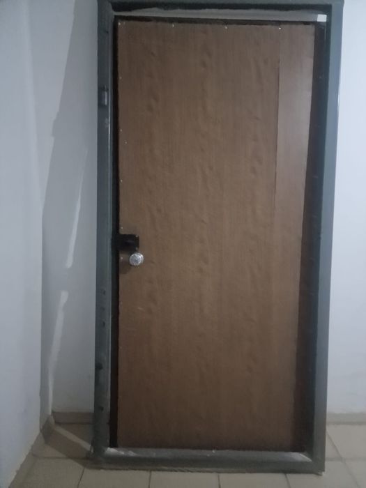 Темір есік сатылады