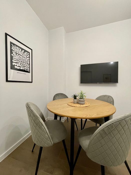 Дава се под наем Двустаен апартамент в Варна, Левски - 65 кв.м за 918 € - Снимка #7