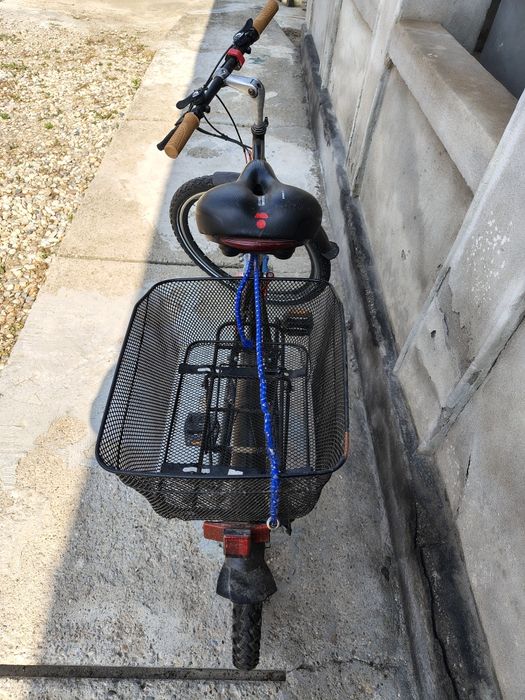 Vând bicicleta BMX