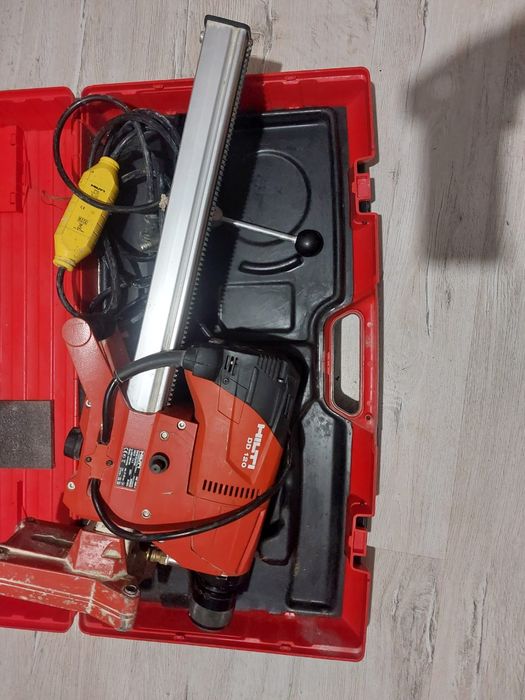 Mașina de carotat hilti de 120