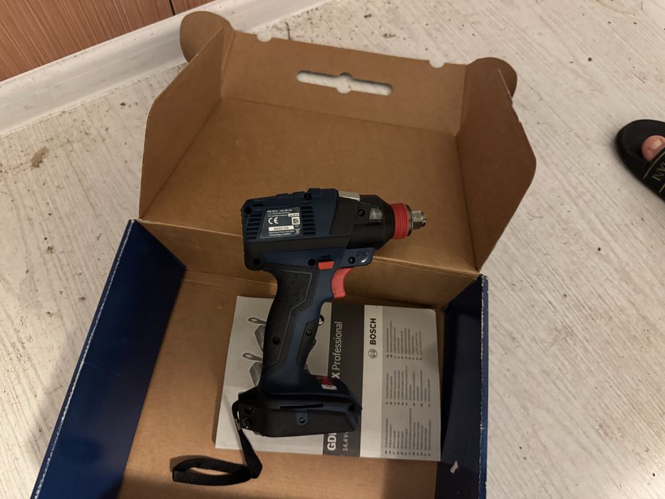 Bormasina impact Bosch 18V