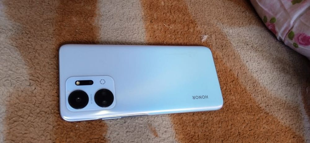 Продам телефон HONOR X7a Plus