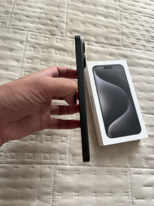 Iphone 15 pro продам