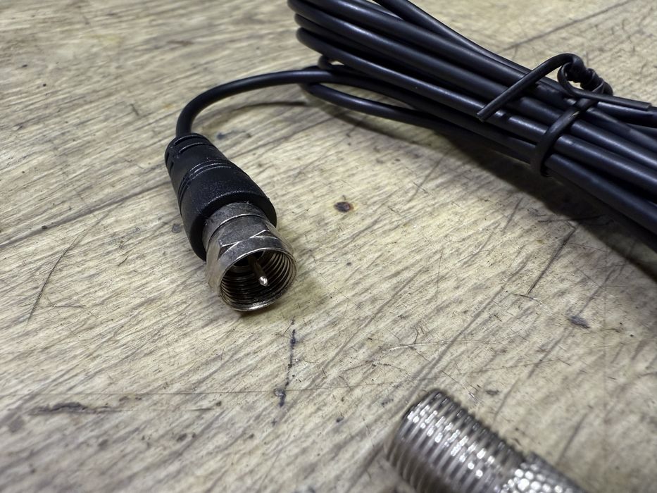 Антена за FM радио