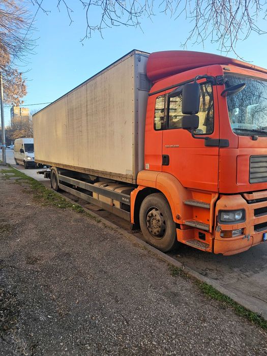 Камион MAN TGA 18.320
