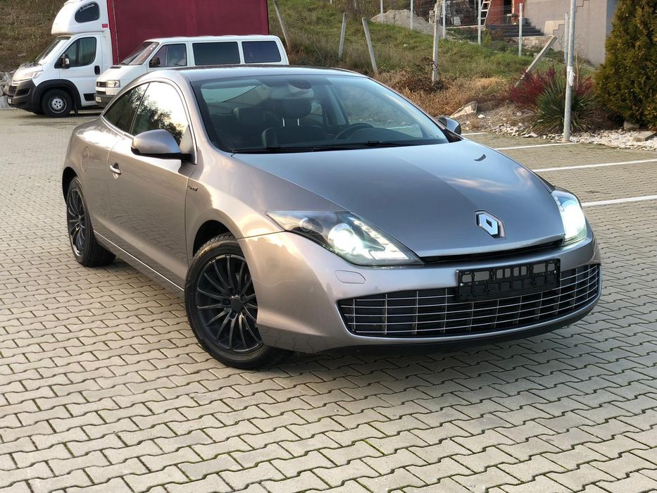 Renault Laguna coupe an 2013 motor 1.5 dci 110cp navigatie climatronic