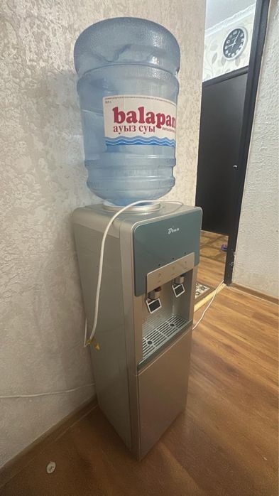 Кулер Бона холодная горячая