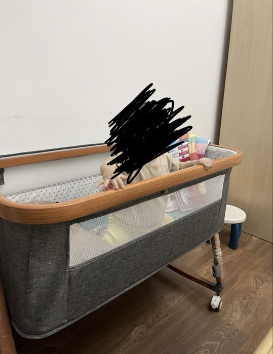 Кровать,стульчик,кокон