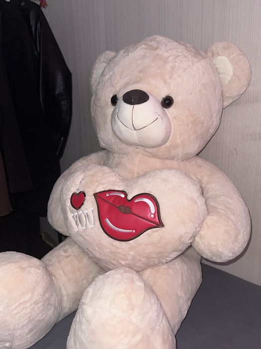 плюшевый медведь