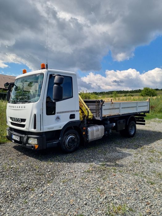 Vând iveco 75e21 basculabil cu macara