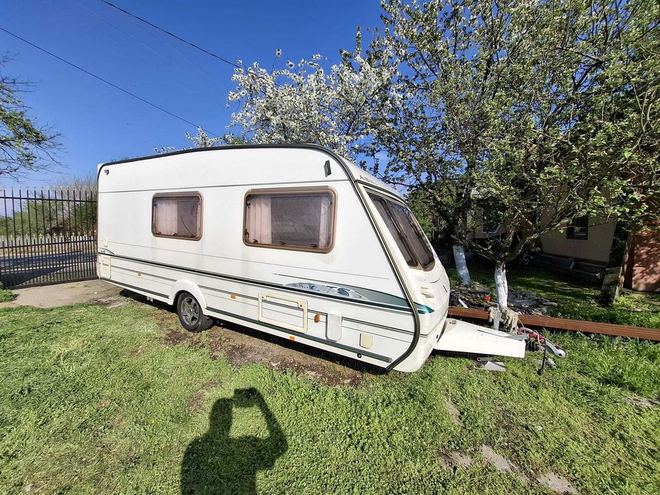 Rulotă ABBEY Vogue GTS 416 2003 cu 4 locuri de dormit cu cort si motor mover
