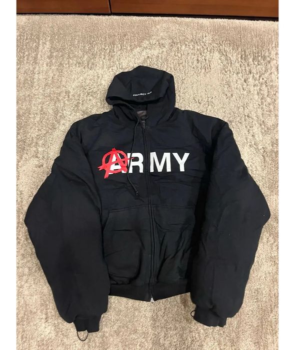 Продам куртку 15