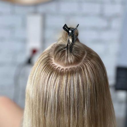 Наращивание ногтей и ресниц