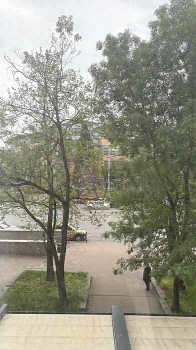 Давам тристаен апартамент под наем в Лозенец