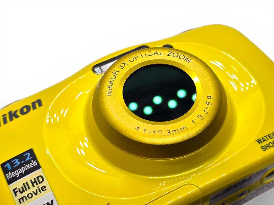 Aparat foto compact Nikon Coolpix W100