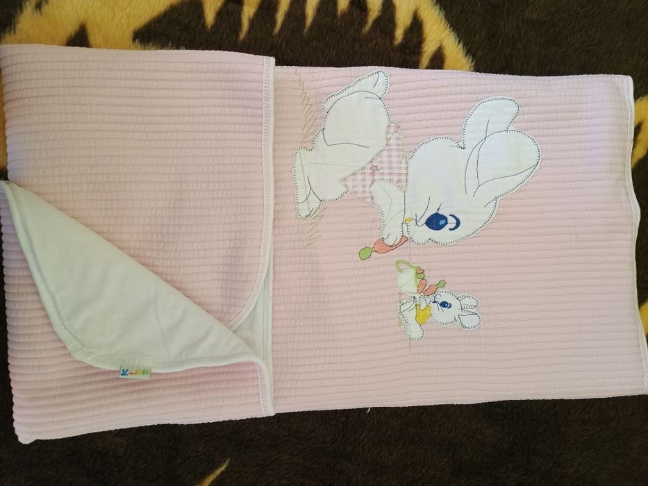 Розово одеалце .