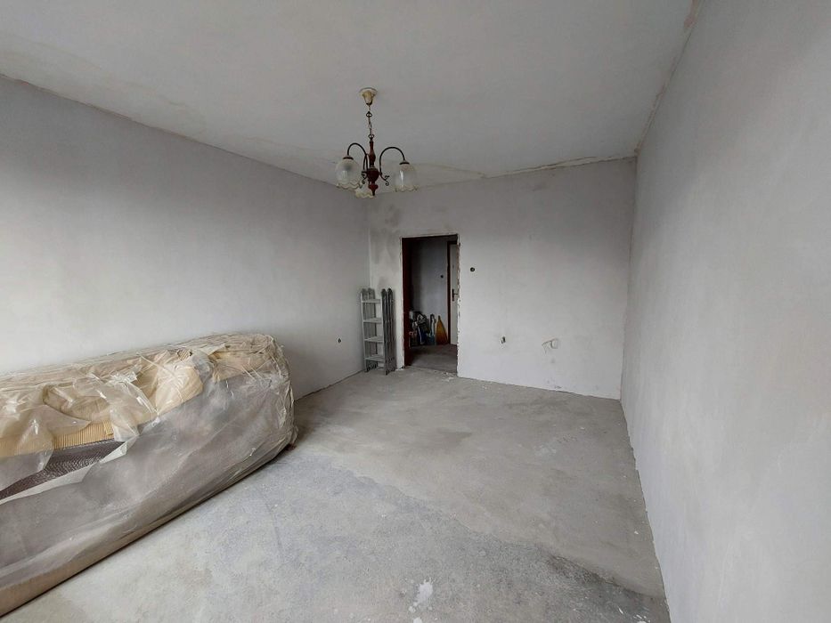 Продава се Двустаен апартамент в Омуртаг - 55 кв.м за 556 €/кв.м - Снимка #6