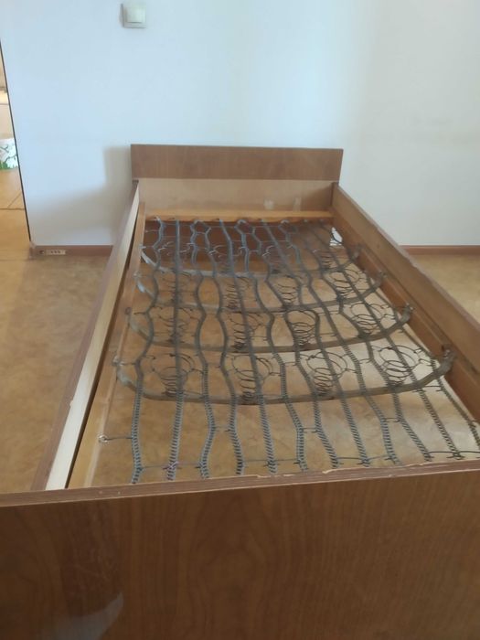 Шифонер и 2 кровати