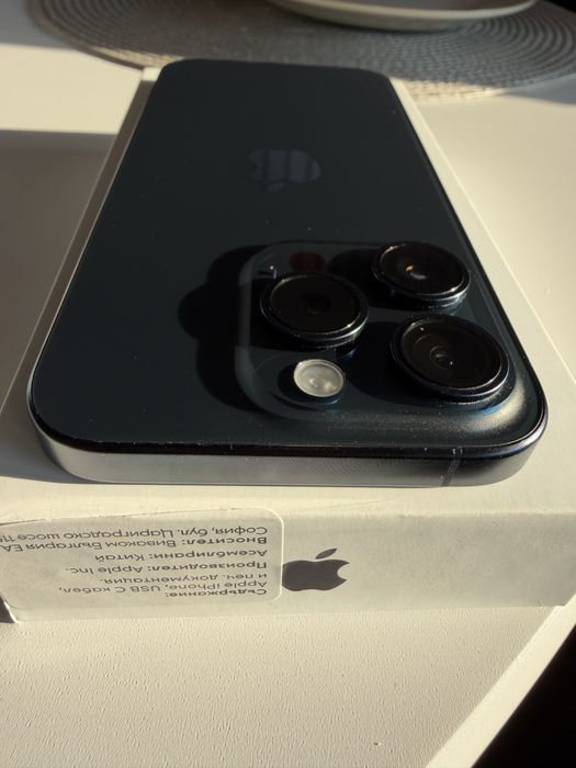 iPhone 15 Pro 128GB Blue Titanium