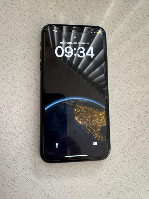 Vand iphone 11 64gb