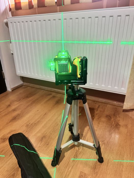Laser nivela 12 linii dewalt
