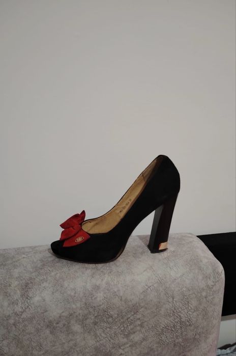 Продам стильные туфли в отличном состоянии