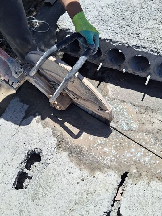 Almazne bureniya devor teshish xizmati