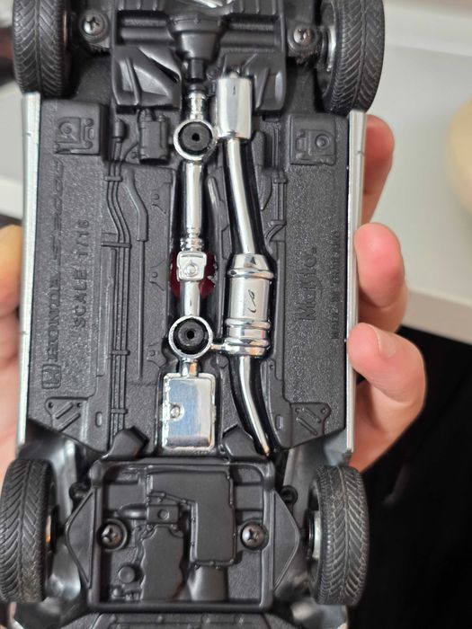 Macheta Auto 1/18 Maisto Honda S2000