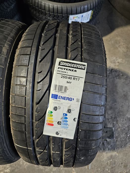 2 anvelope vara noi 255 40 17 Bridgestone  4721