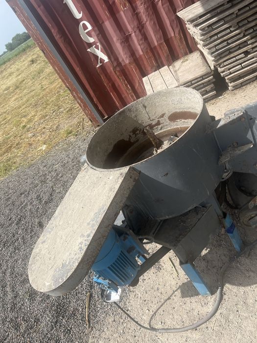 Пескоблочный аппарат