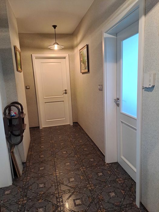 Продава се апартамент, 120 кв.м с три спални