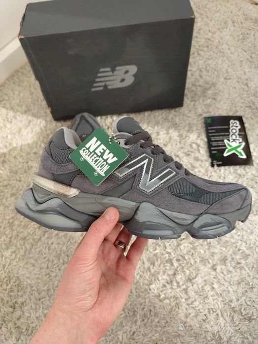 New Balance 9060 Magnet