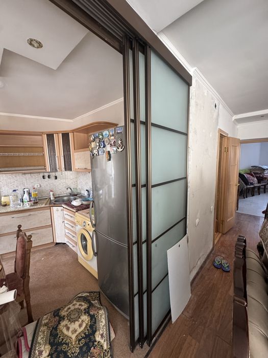 Продам  Перегородку в хорошем состоянии