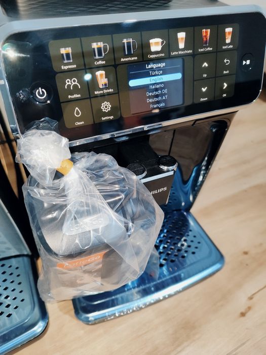 Espressor automat Philips 5500 20 bauturi