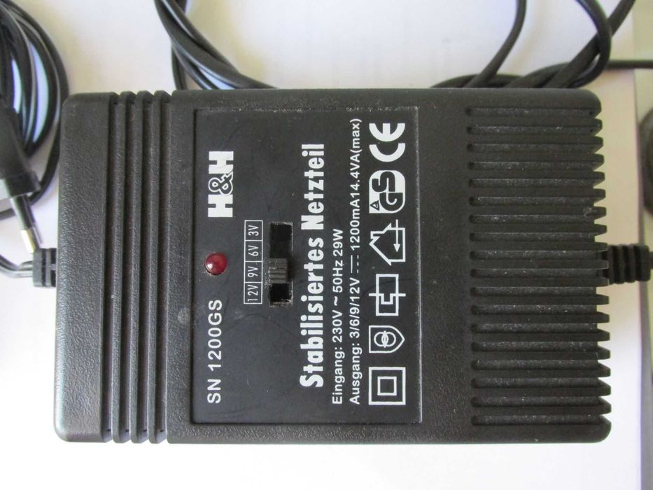 Alimentator reglabil 12v