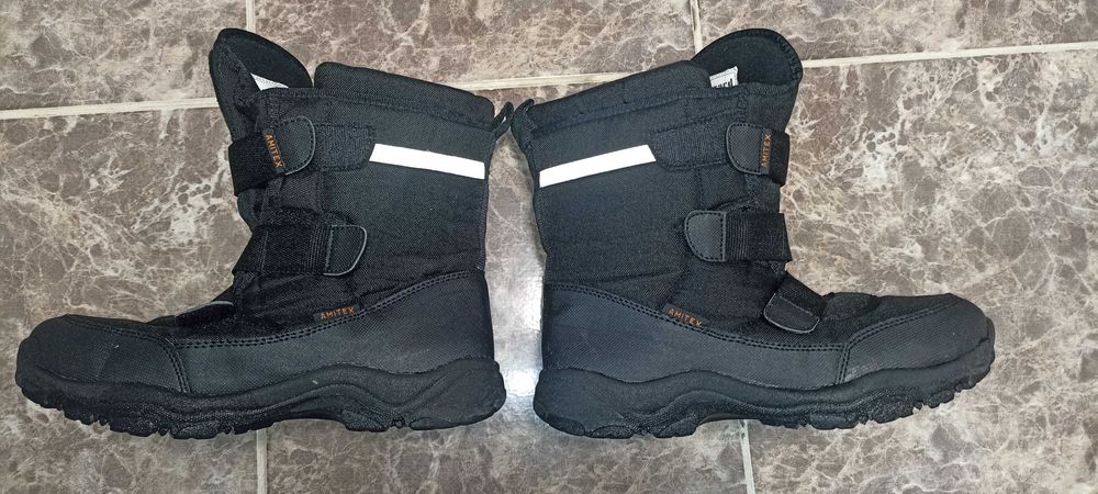 Продавам  нови зимни боти hazard amitex  НОВИ