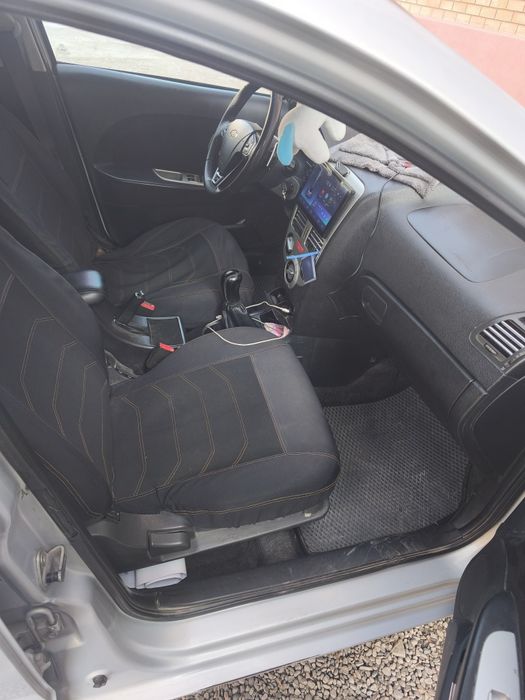 Продаю заз форза