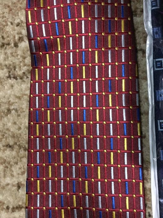 Нови вратовръзки