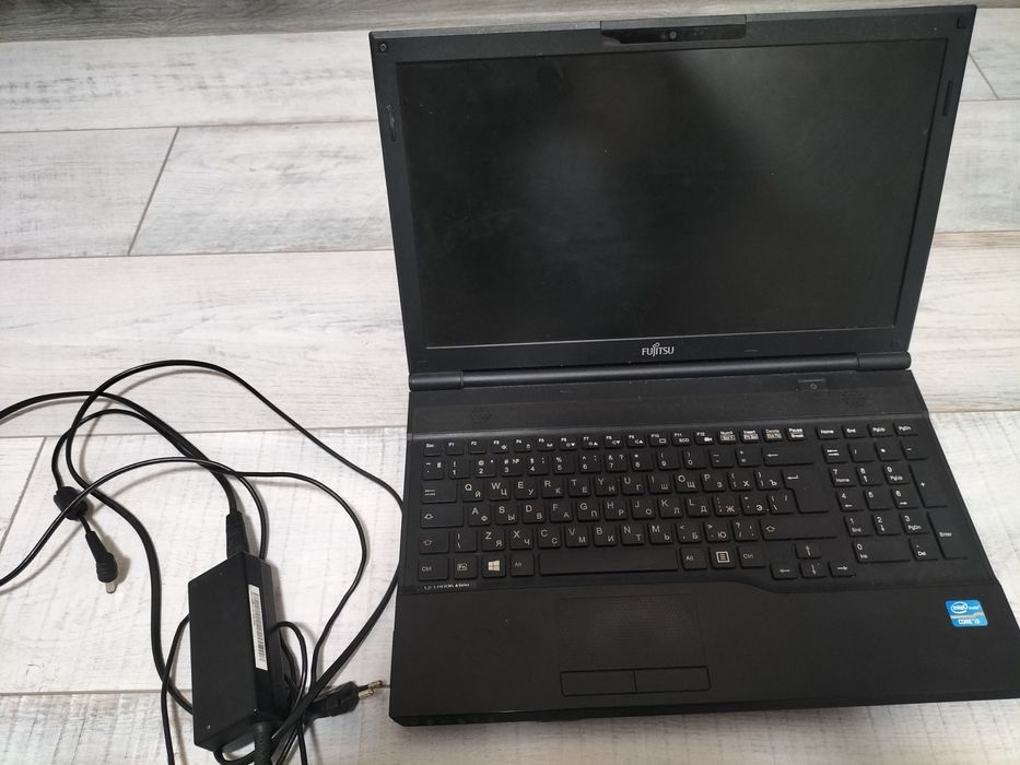 Ноутбук для запчастей