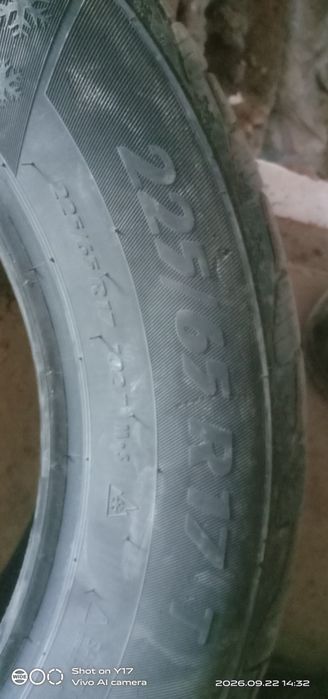 Продам авто шины липучка