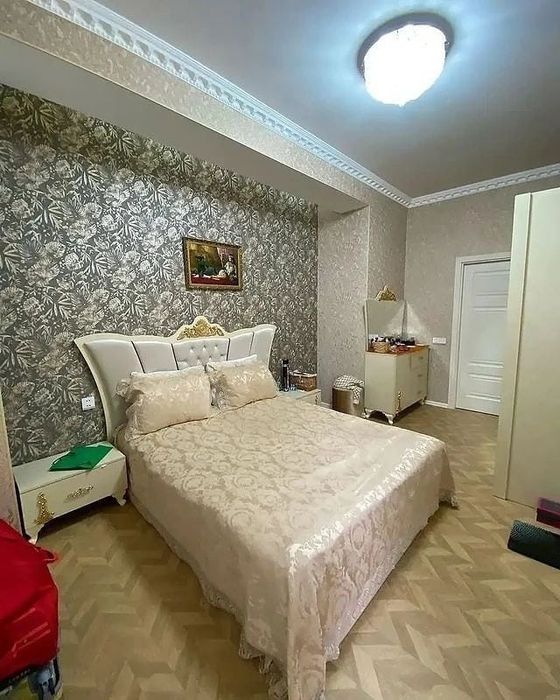 Сдаётся 2х комнатная квартира в центре города