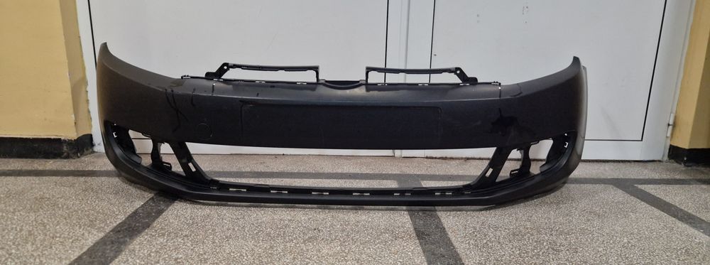 Предна броня за Golf 6