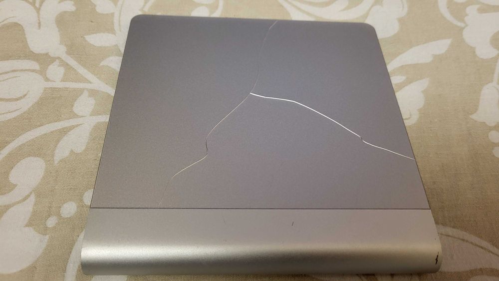 Trackpad Wireless Apple Magic MultiTouch Model A1339 fisurat fuctional