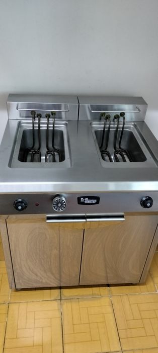 Фритюрница от Грильмастер/ Панировочный стол