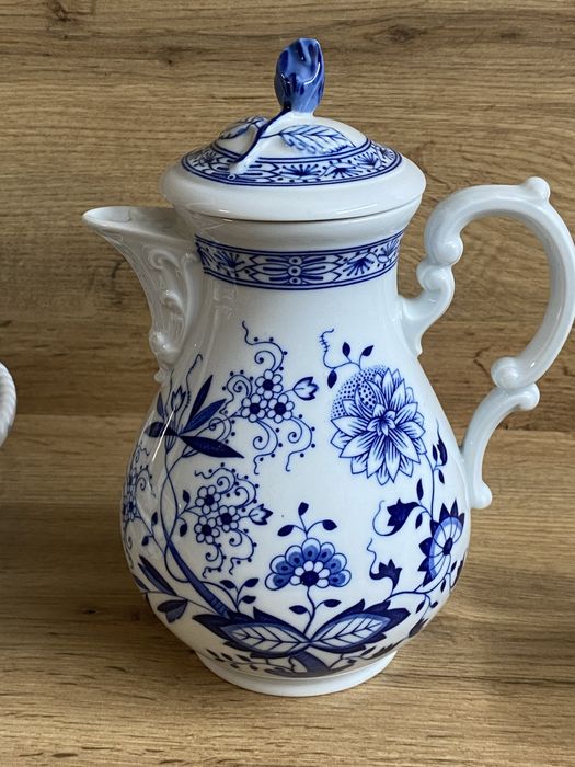 Код синьо порцеланов сервиз за двама-HUTSCHHENREUTHER -Germany